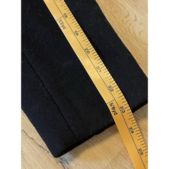 Pendleton Women’s 100% Merino Wool Black Pea Coat Size Medium 2 Button - Picture 7 of 7
